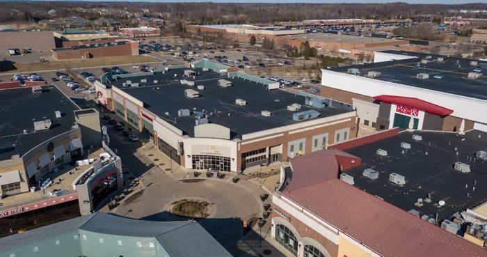 Twelve Mile Crossing at Fountain Walk - Overhead Shot (newer photo)